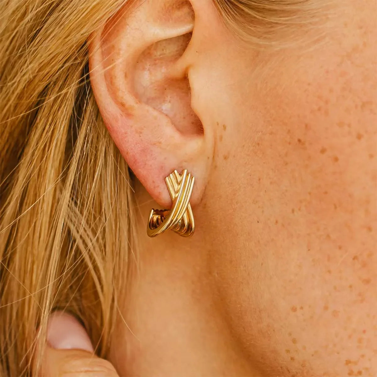 Horizon Line Earrings